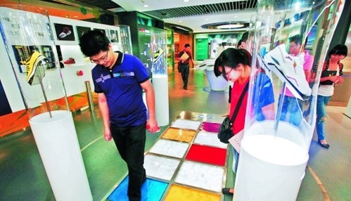 ���^���w򞏗�����ϵď���