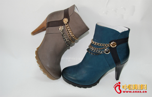 �ŵ�ŮЬ�r�У�����Ů������