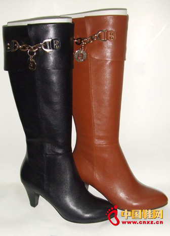 �ŵ�ŮЬ�r��������Ů������