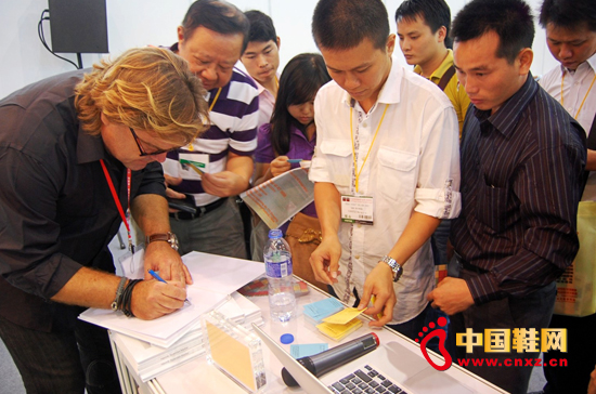 �Ї�Ь�W���ӵ�ʮ�ČÖ|ݸ���HЬչ