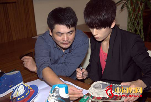 96HOURS����������OӋ�ڶ�������Ь