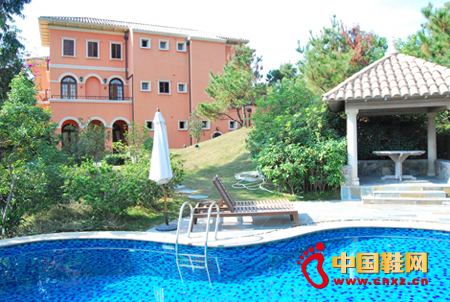 圣恩熙品牌攜手金智敏演繹2012春夏美鞋