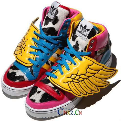 JSҲ���n�� 2NE1���}֮a(ch��n)didas O by O Jeremy Scottʥ�Q�eעϵ��