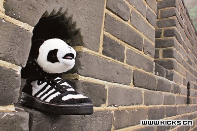 adidas Originals JS Panda Bear ��؈��
