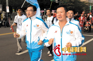 特步贊助臺北馬拉松