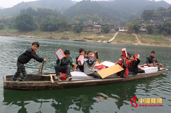 �V�����������������οh�ĺ��ӂ����õ�ABC��ٛ��ͯЬ