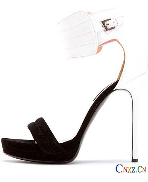 2012�_����������ļ���Ь