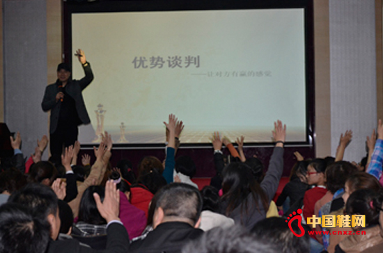 ʥ�������F(tu��n)����Փ��Մ�б�������׌��(du��)�����A�ĸ��X��(1)