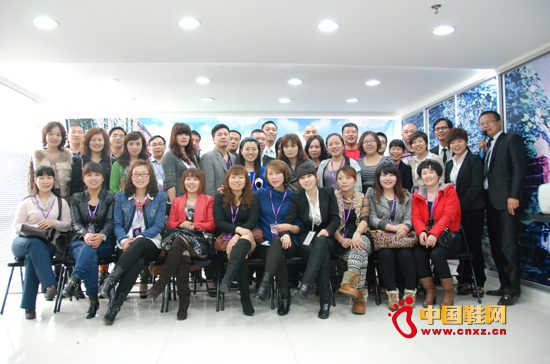 雅迪2012夏季新品發布會圓滿落幕(4)