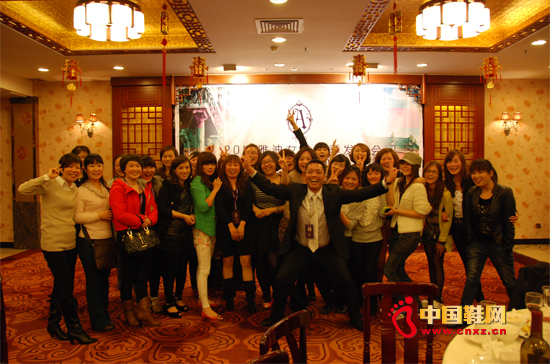 雅迪2012夏季新品發布會圓滿落幕(10)