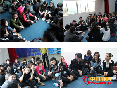 互動完后每組團坐分享互動心得