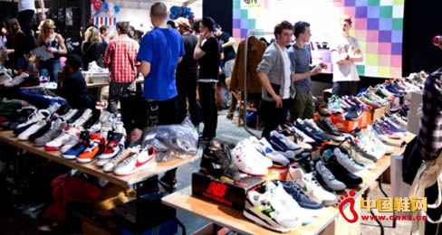 �w���\��Ʒ�Ƴɞ��Ј����c