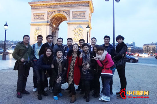 ʥ�����OӋ����������m���^��Ӱ