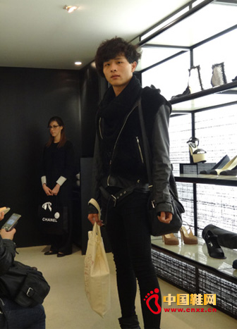 ��ϯ�OӋ���S����������Ь���Ј�����