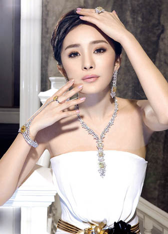 ����ǧ�f���A�錚 ���[���FСŮ��