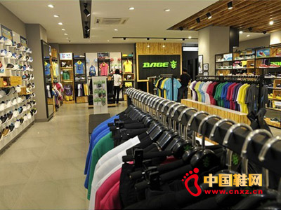 八哥板鞋世家夏季新品上市 完美契合終端形象1