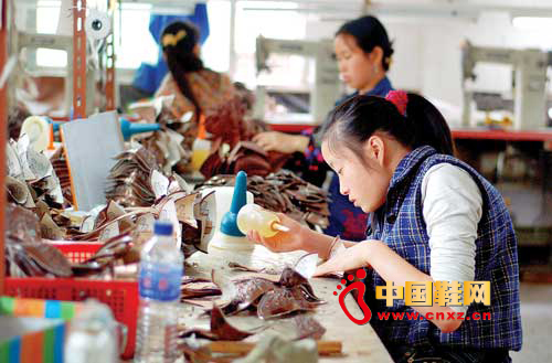 �}���R�۶��΄��IՓ��Ʒ�ưlչ�p��