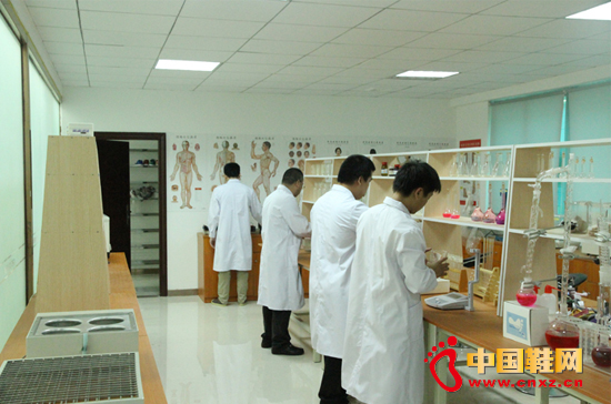 �������y���A���_������ͯЬ�r��