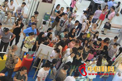 ��ӬF���˳�ӿ��