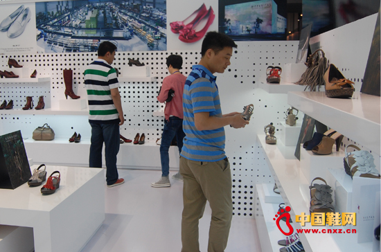 HISPANITAS進軍中國女鞋包高端市場3