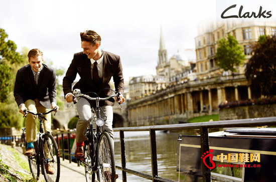 英國鞋企其樂受市場影響致利潤下降