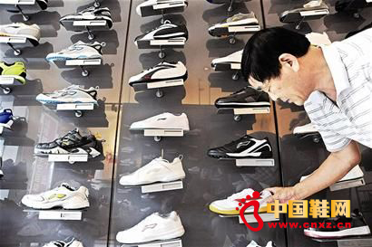 �Ї�(gu��)�w��Ʒ�ơ����S��ʮ�ꡱ��·����?