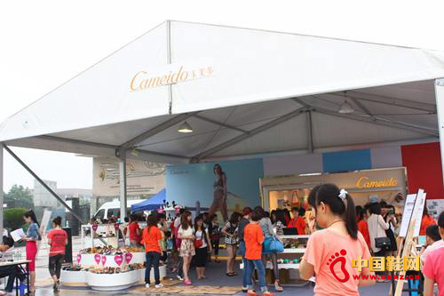 ���(d��ng)�����˸�У�W(xu��)�ӵĴ����P(gu��n)ע