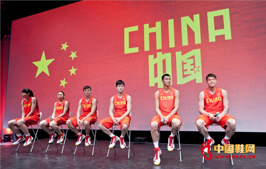 �Ϳ�Ʒ�Ƃ��؊W�\�I�N���ֳ�¶�hâ