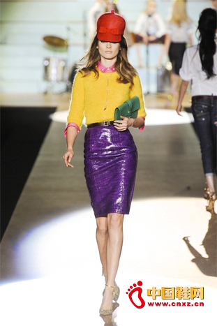 2012年秋冬圣恩熙女鞋流行趨勢分析2