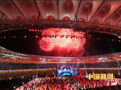 耐克阿迪達斯重金贊助歐洲杯大賺銷量