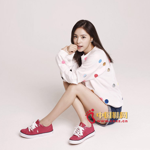 ��ɫ���c����