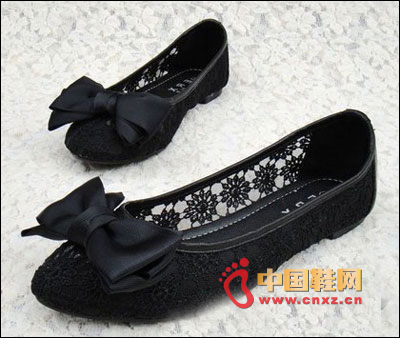 ������Y(ji��)��ɫ����Ь