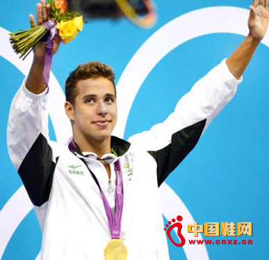 ����˹���I(l��ng)��(ji��ng)�_(t��i)�ϸ��e�p�����^��ʾ��