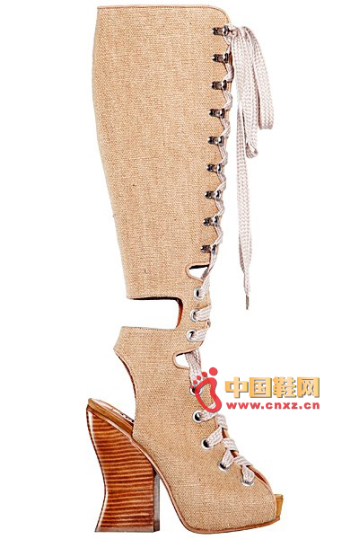 Acne 2013�ȼ�Ь�ģ����m�ٴ�������