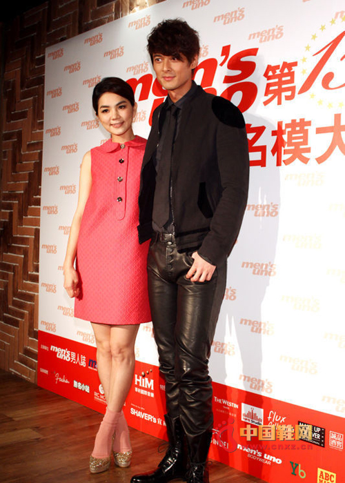 ELLA����ɫ���b��15���ָ߸�Ь�����ƽ�