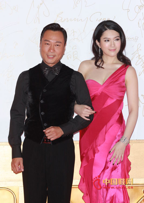 ��Ⱥ���A��Ь���F(xi��n)���۽㸂�x�t��̺