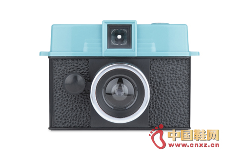 Lomography �Ƴ�ȫ�C��Diana Baby 110