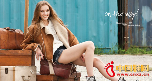 ���ƋIŮЬ���ʳʬF10���ԽƷ�����E