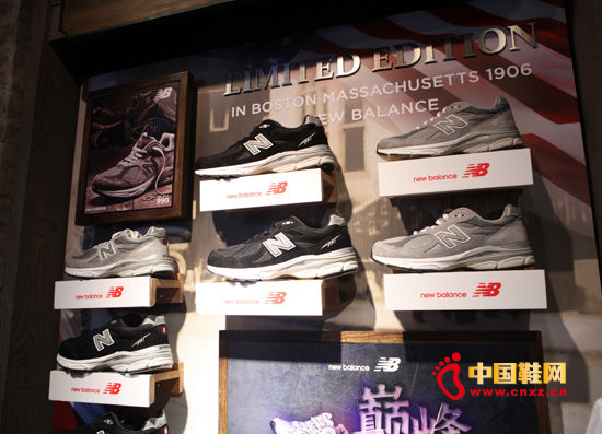 New Balance �°ق� 990��������Ьչʾ