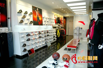 ����Ь�����ǵ���Ҫ���W(xu��)���M��������