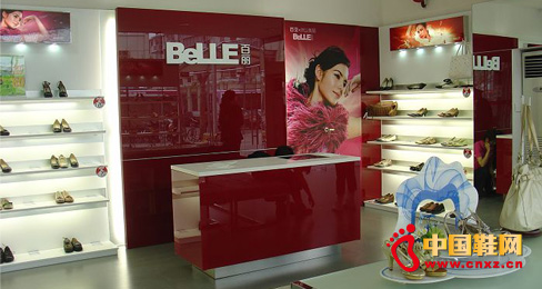 百麗成為2012上半年凈利潤最高的零售商