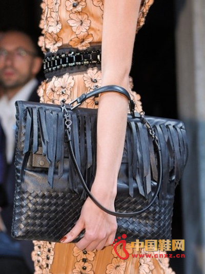 �r�b���ϵ������������] �����L(f��ng)���o����