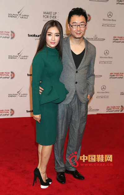 �؍��Gɫ��ȹ��߸�Ь�F�� �@���Ĵ�