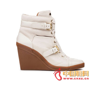 �~�˸����Ƴ�2013�ȼ�ϵ��GLAM ROCK�\��Ь