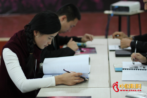 學員融入到培訓中,專心致志學習