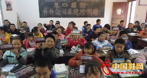 2012�̵��옷�w�������Ї�����K�ж���