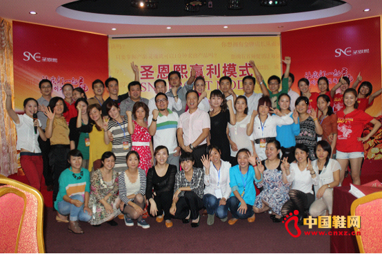 ʥ����ŮЬ�e�k�����A��ģʽ��Ӗ�I1