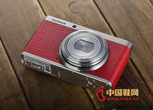 ��ʿ�¿�XF1 Ƥ�����^�O(sh��)Ӌ�ٴι�����(f��)���L(f��ng)