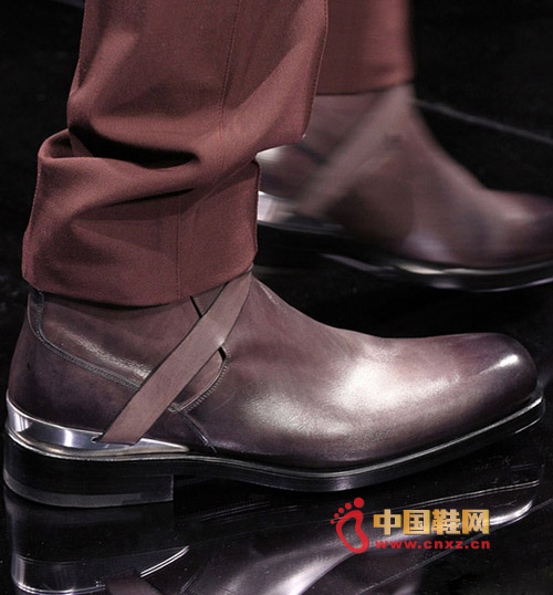 Salvatore Ferragamo������Ľ