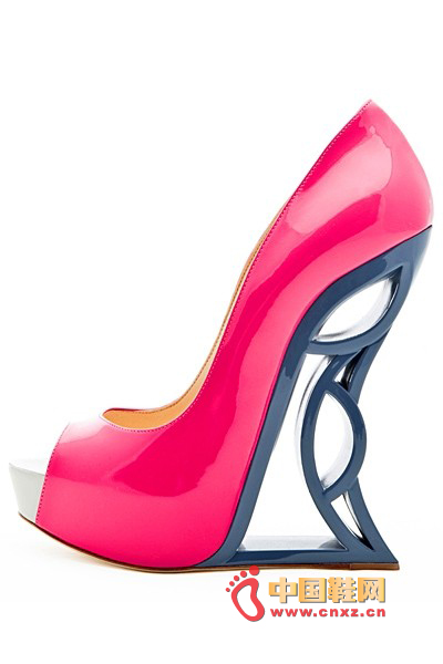 Vs2R 2013����ϵ�У�ˇ�g����Ь